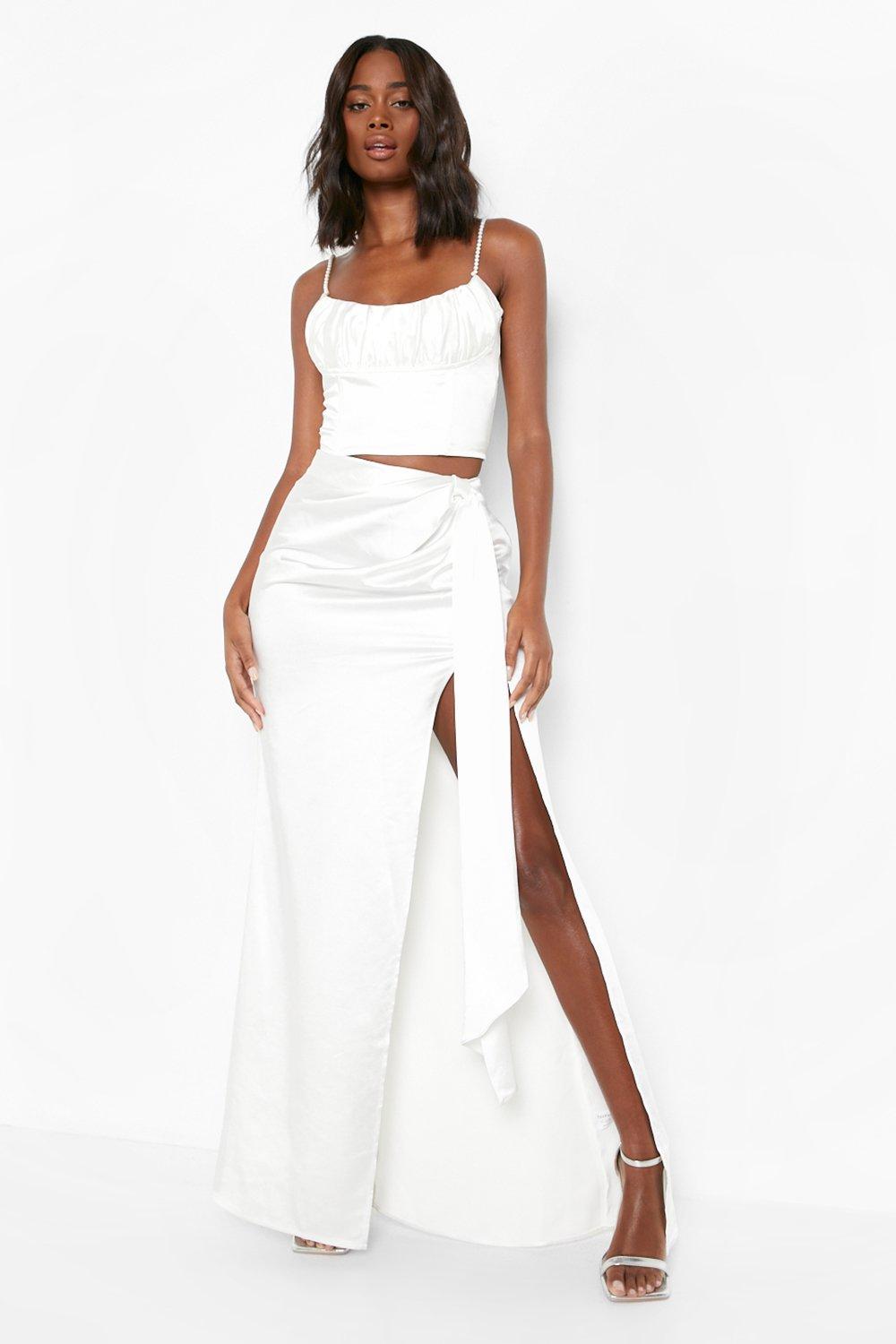 Boohoo white outlet maxi skirt