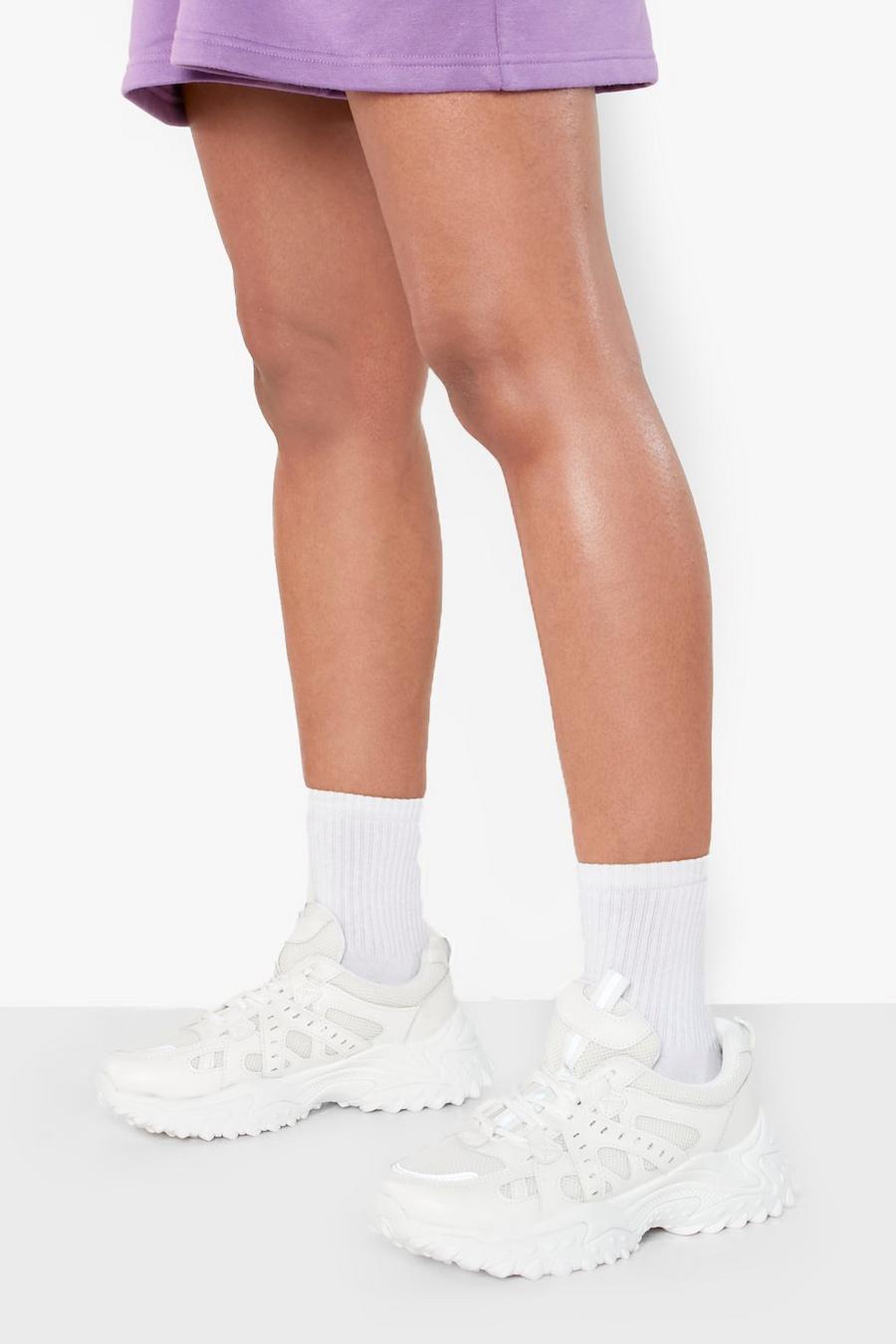 Zapatillas deportivas con suela gruesa y etiqueta, White blanco