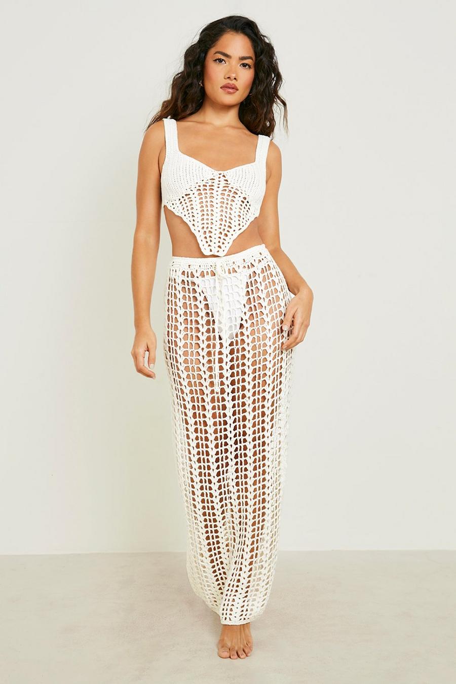 Ivory white Premium Crochet Lace Back Corset And Maxi Skirt Set image number 1