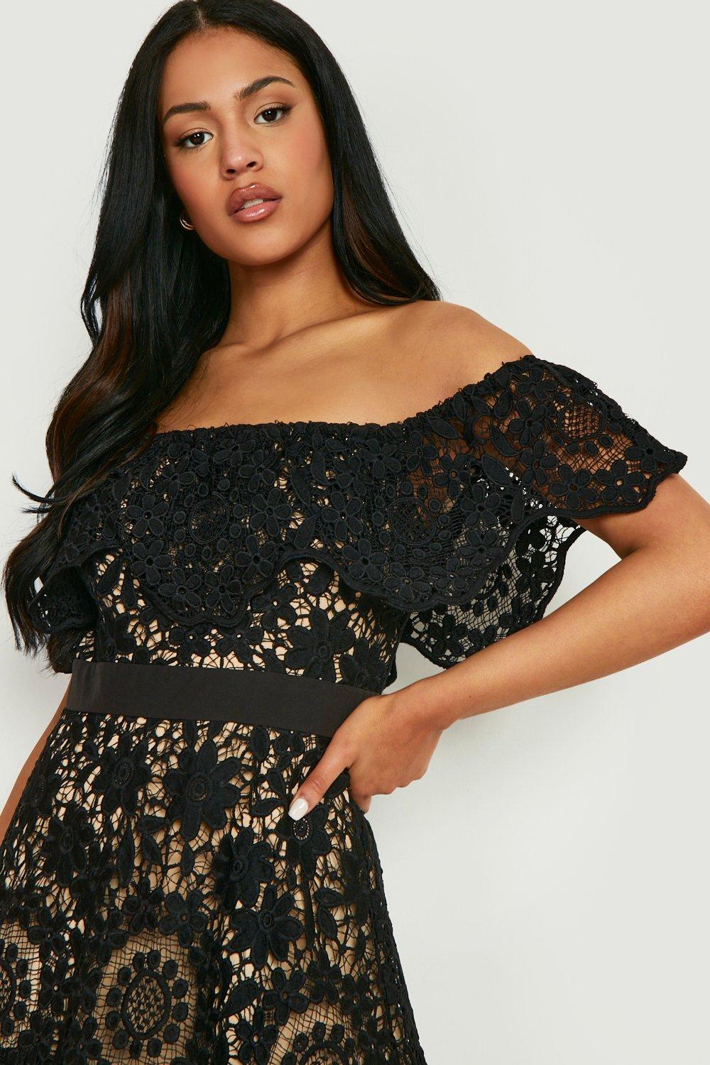 Boohoo black hotsell off shoulder dress