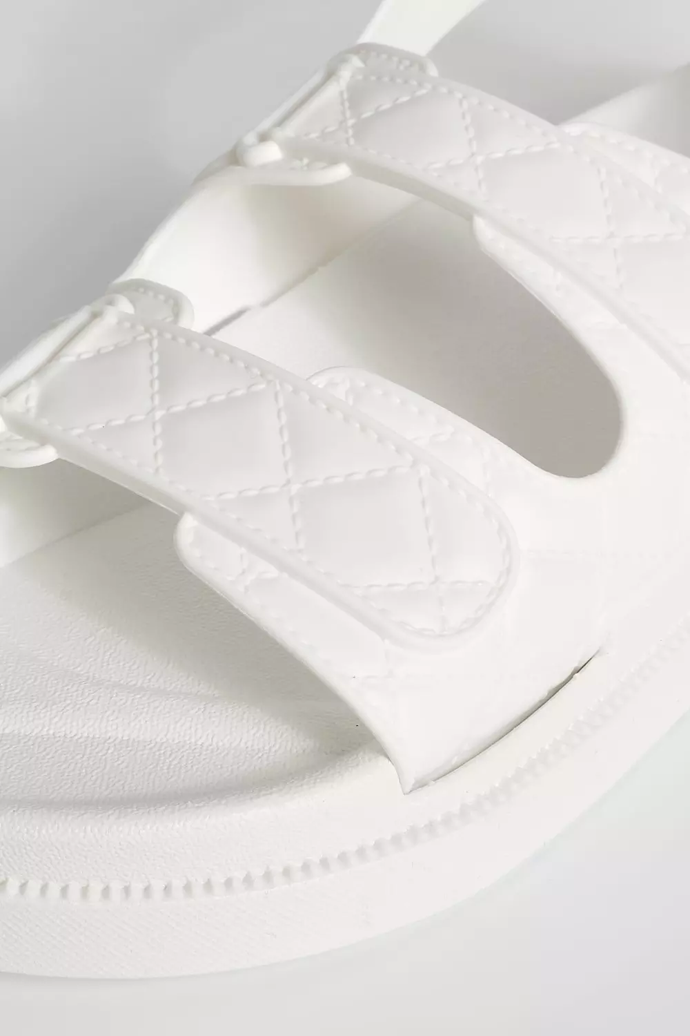 Quilted 2025 white sandals