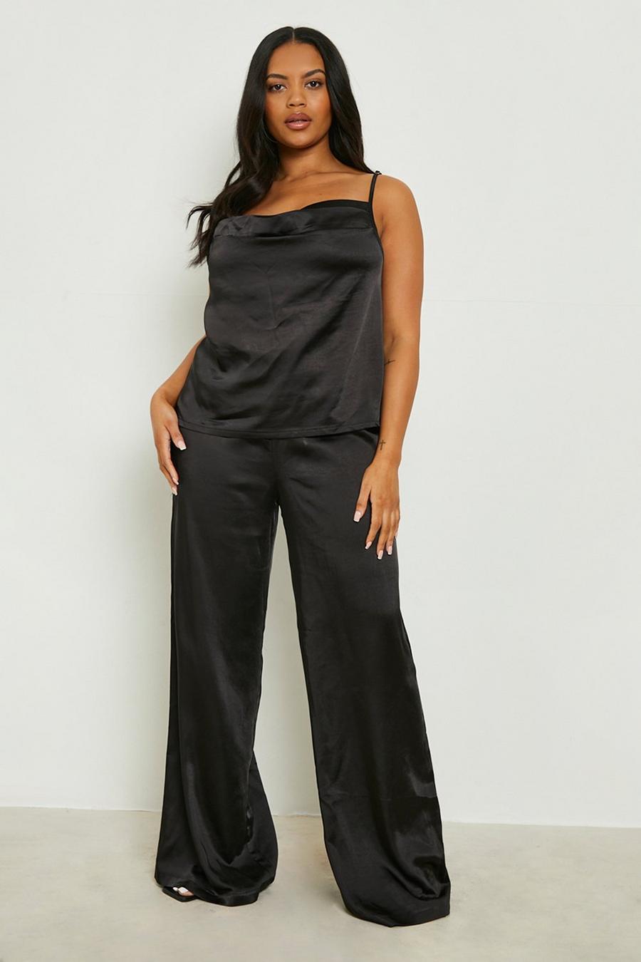 Conjunto coordinado Plus de pantalón largo y camisola de raso con escote plisado, Black nero image number 1