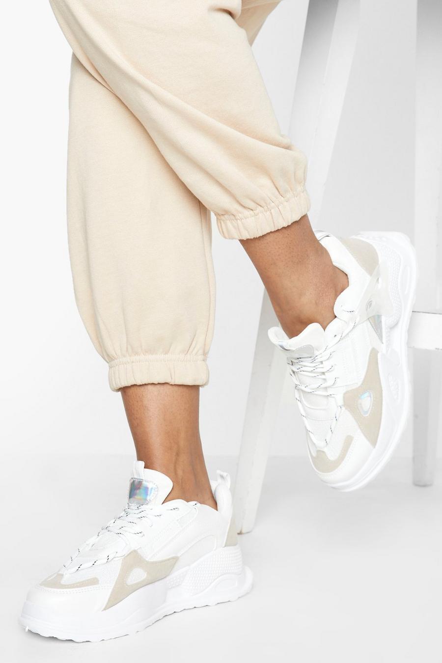 White Sneakers med holografiska paneler image number 1