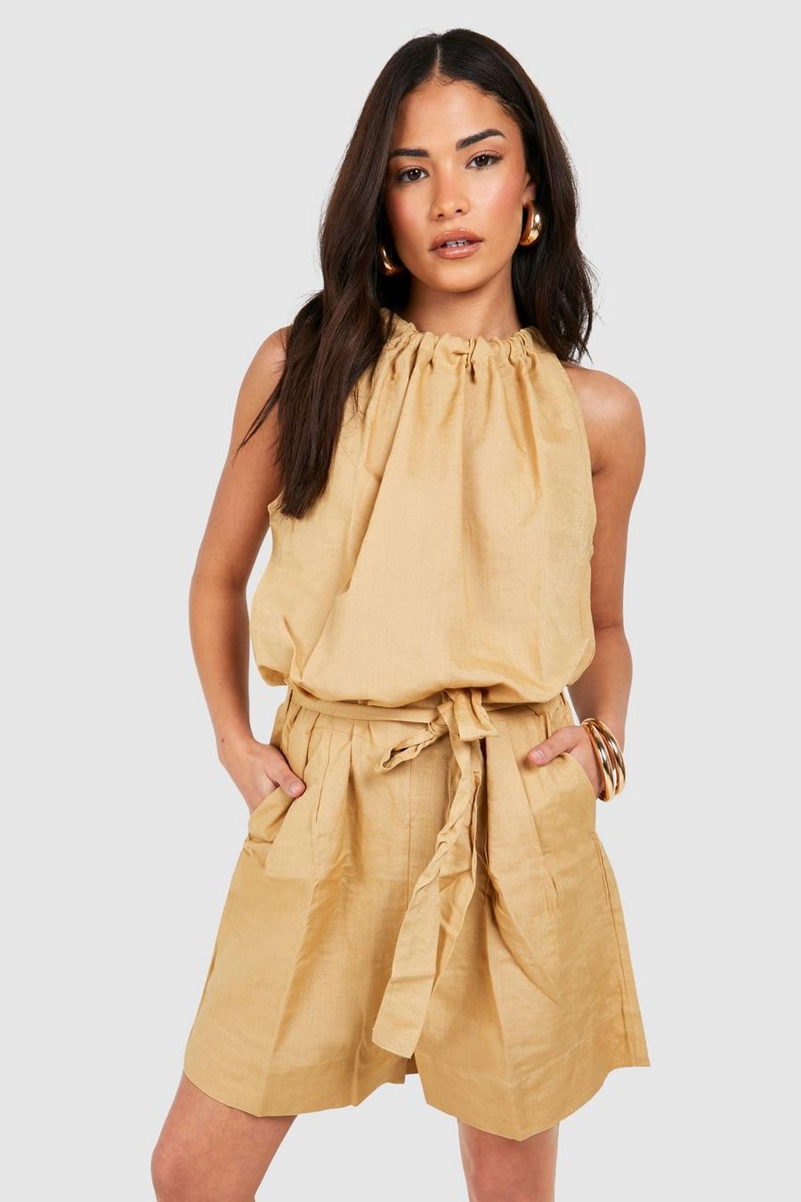 Stone beis Petite Belted Halter Linen Playsuit