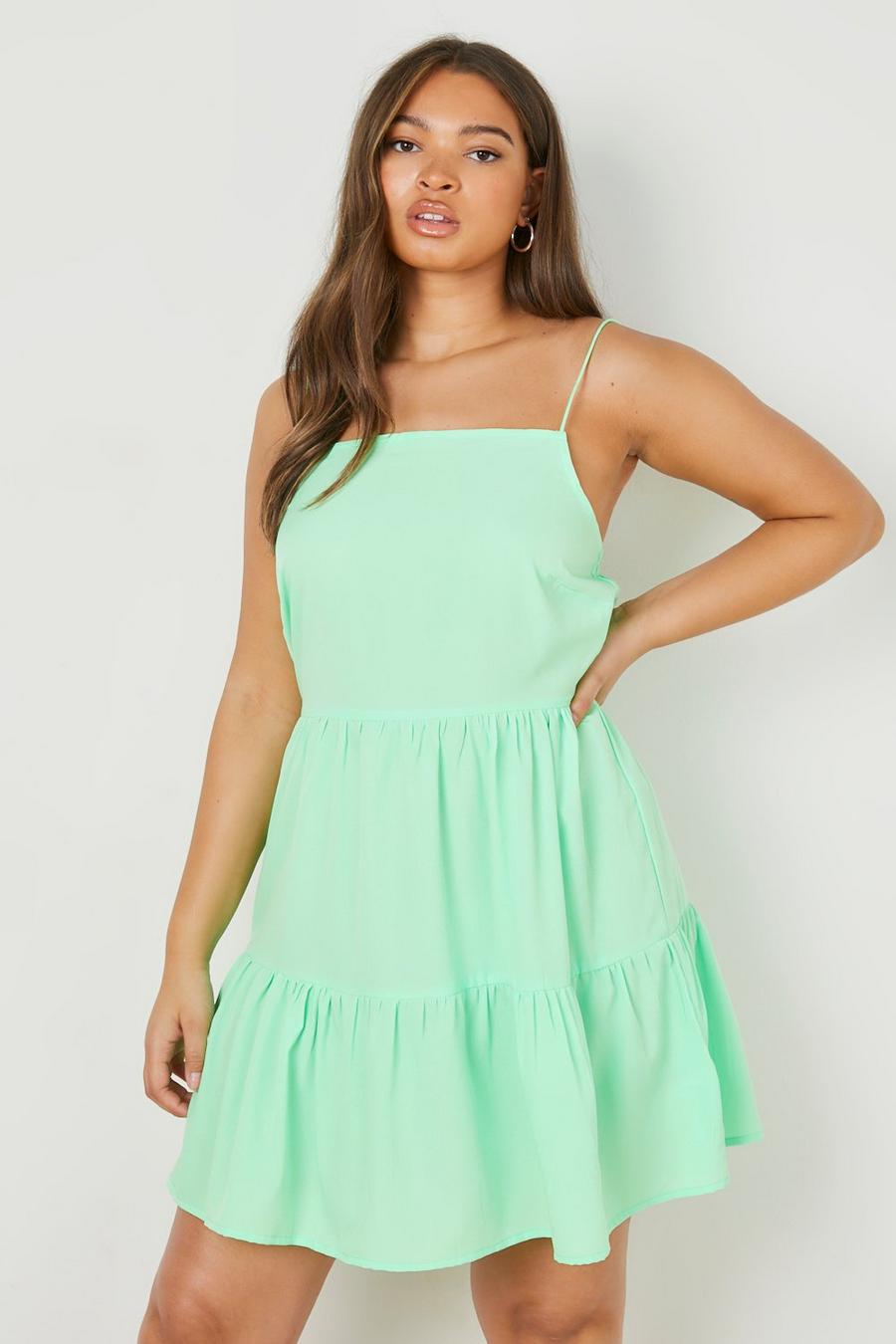 Green Plus Tiered Strappy Smock Dress image number 1