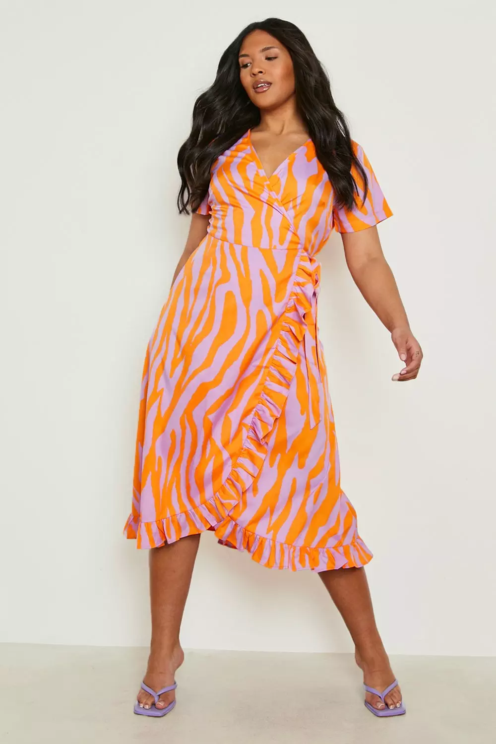 Boohoo tiger outlet dress