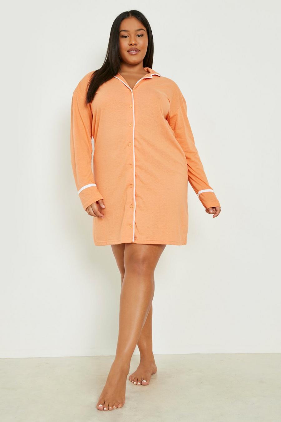 Coral rosa Plus Button Through Night Shirt Dress image number 1