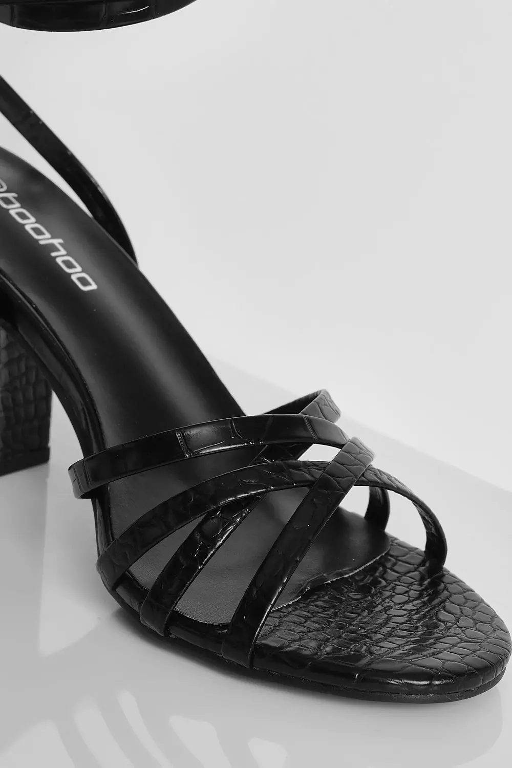 Boohoo black outlet sandals