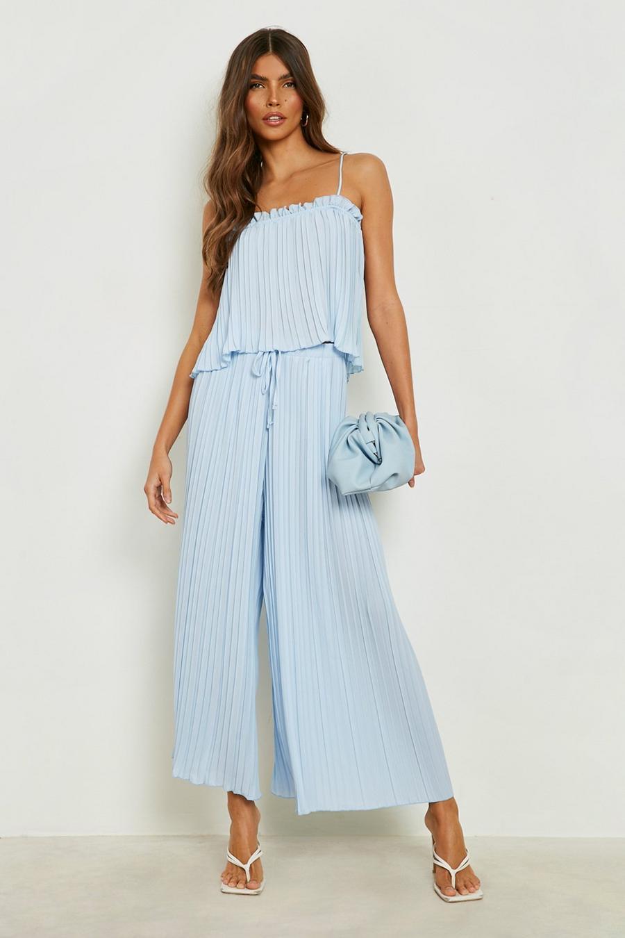 Powder blue Woven Pleated Square Neck Cami & Culottes image number 1