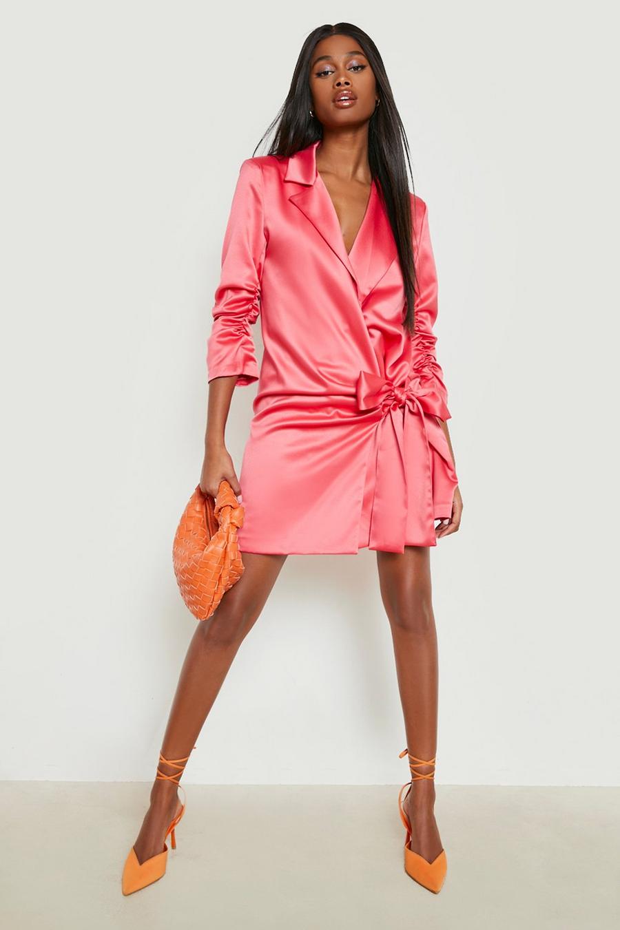 Satin Blazer-Kleid mit drapiertem Detail, Hot pink image number 1
