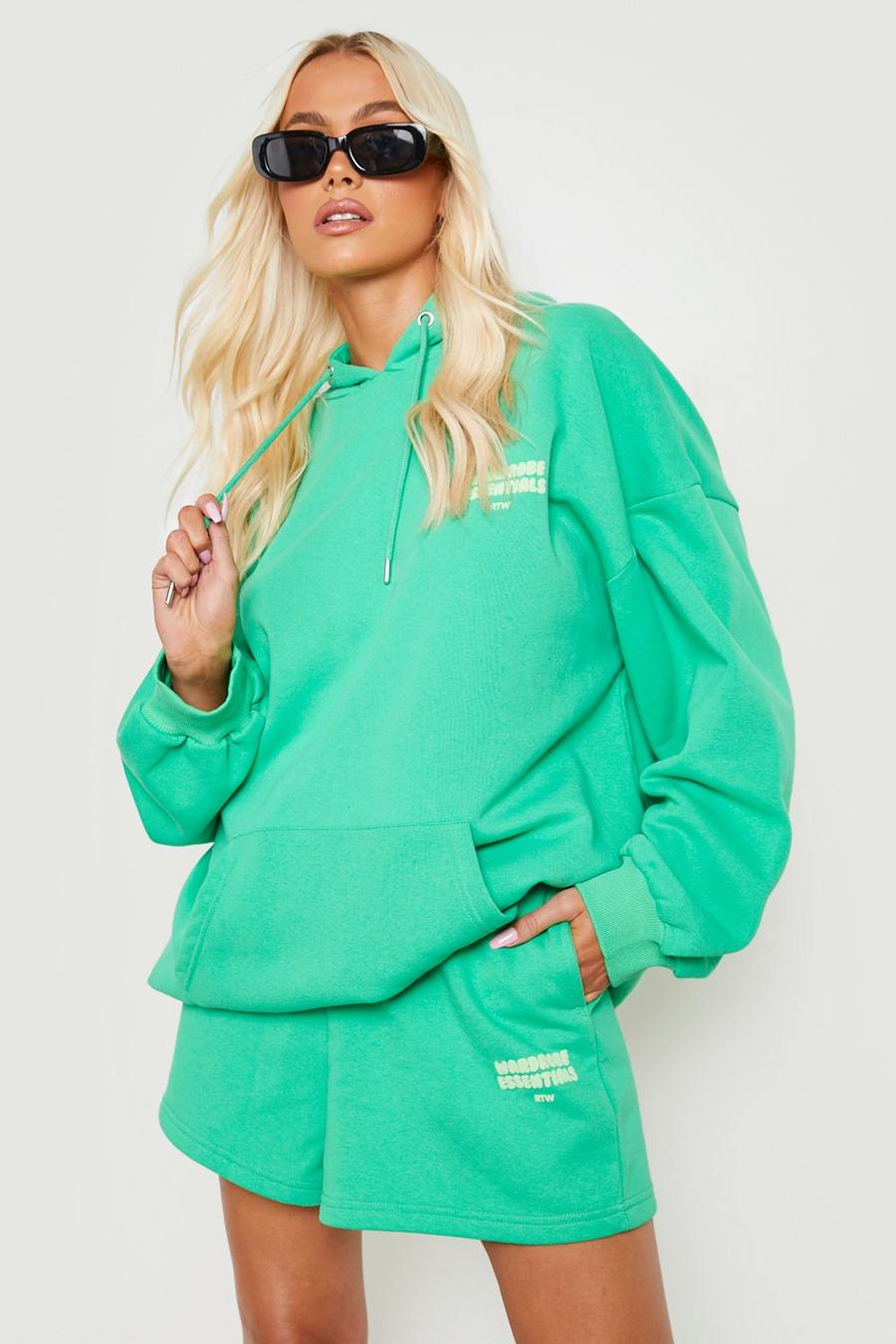 Green Wardrobe Essentials Sweat Shorts Met Print image number 1