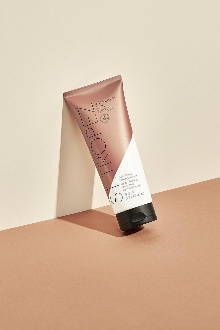 Clear St Tropez Everyday Tinted Body Lotion image number 1