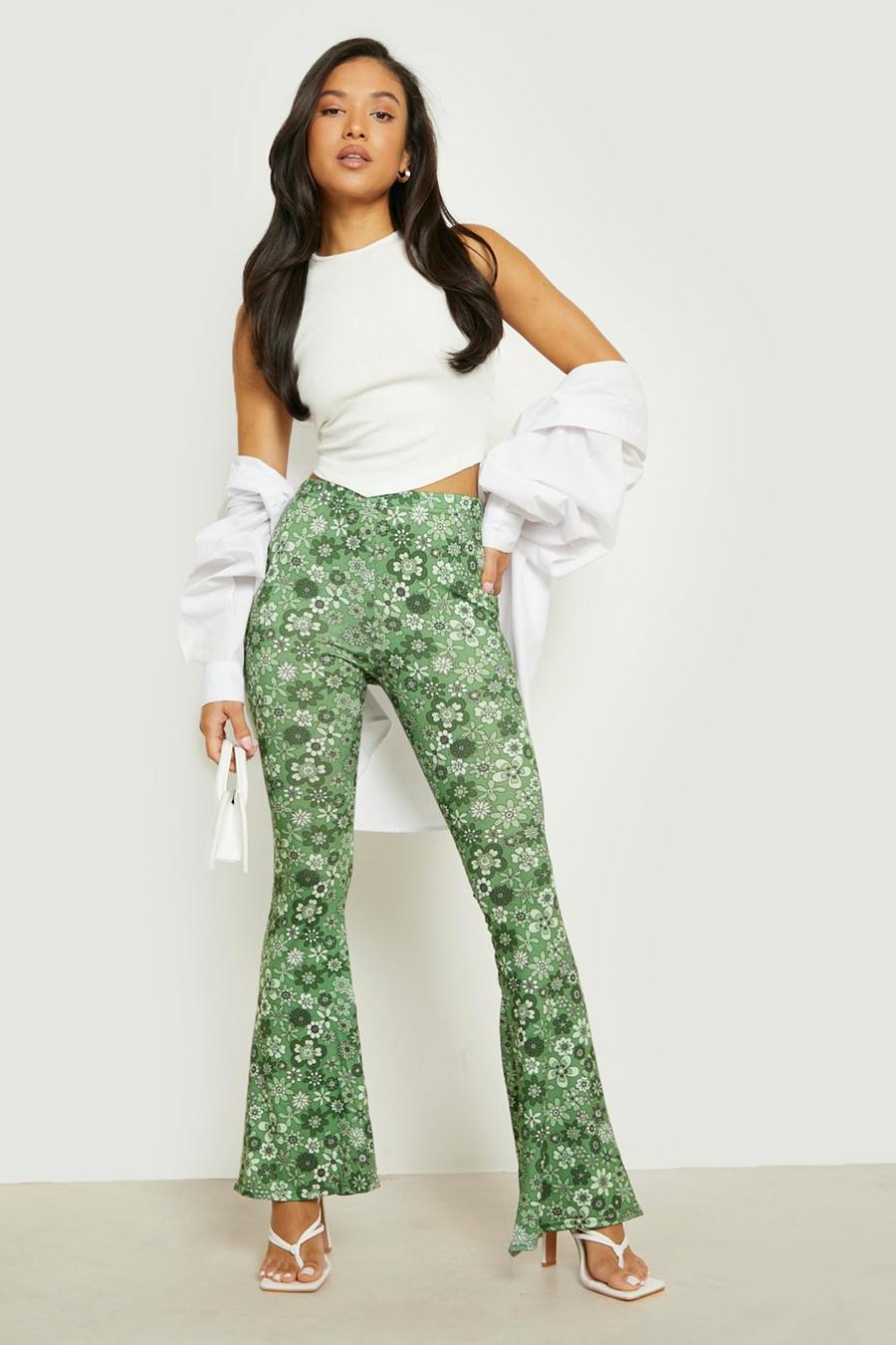 Green Petite 70's Floral Print Jersey Flare