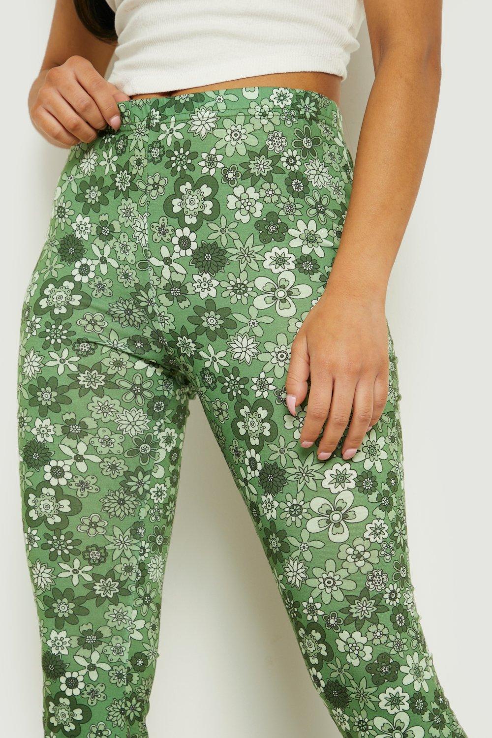 Boohoo Petite Ditsy Floral Print Flare Pants