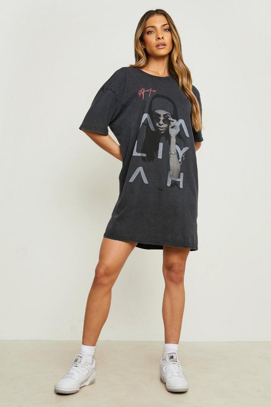 Charcoal Aaliyah License Print T-shirt Dress image number 1