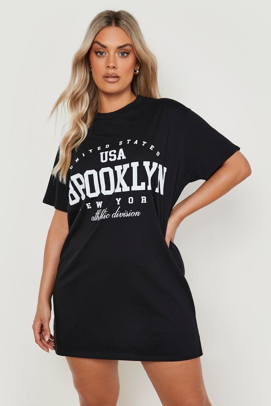Plus Oversize T-Shirt Kleid mit Brooklyn Slogan , Black image number 1