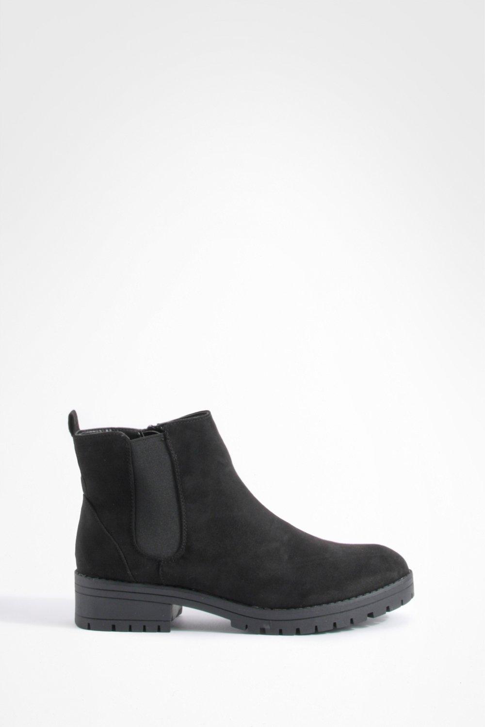 Boohoo Women s Wide Fit Faux Suede Pull On Chelsea Boots Black