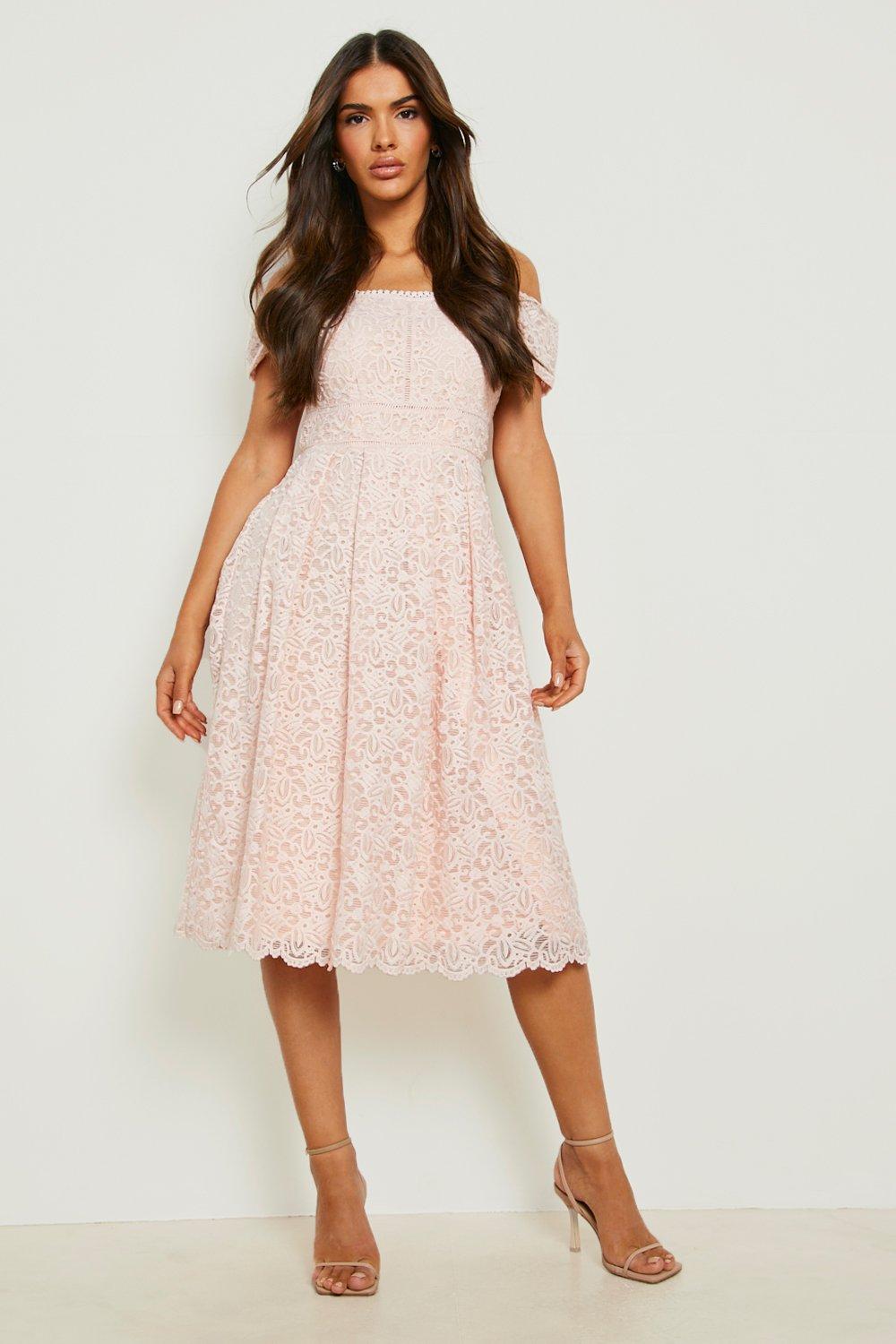 Boohoo on sale blush dress