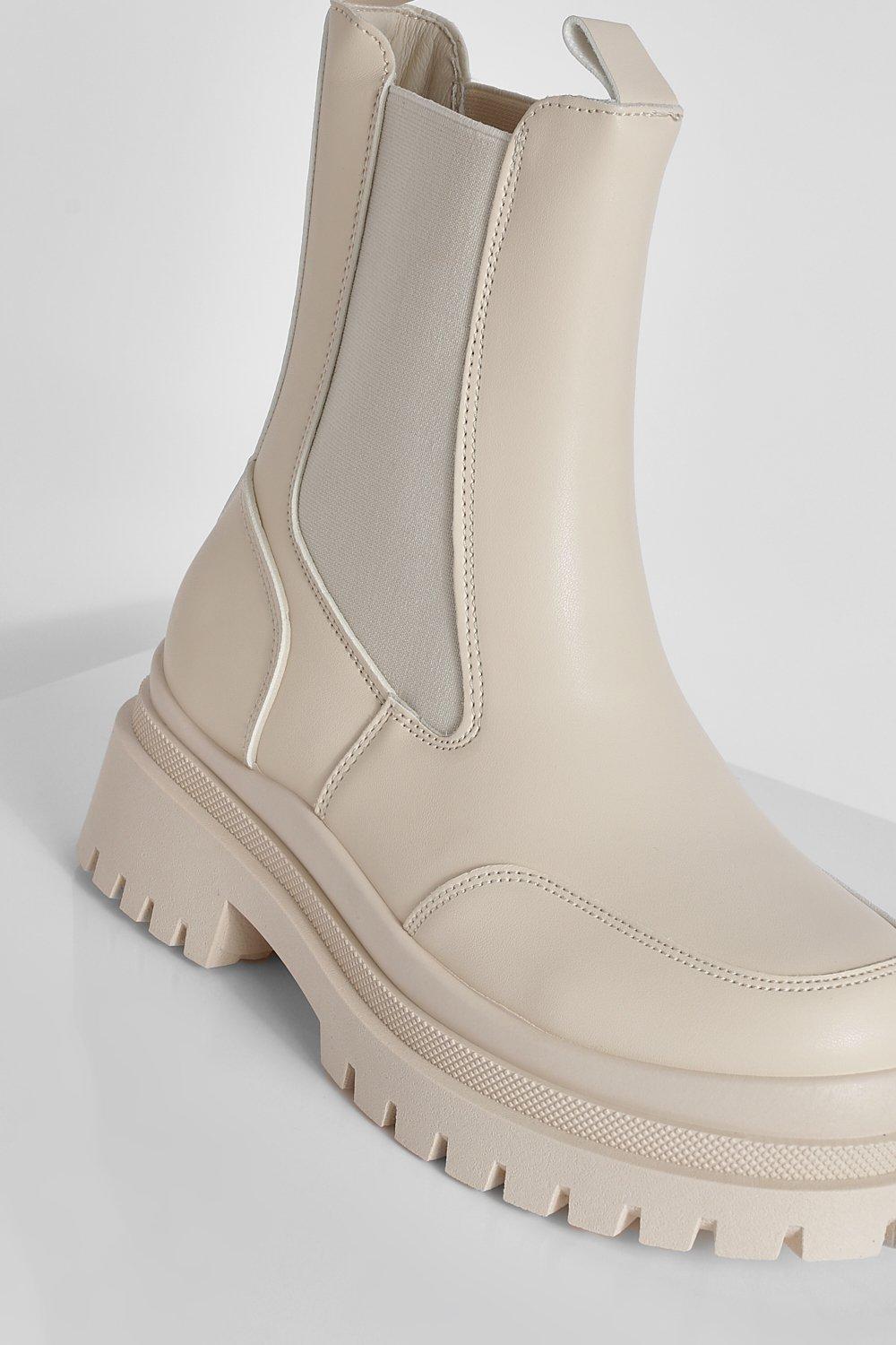 Chelsea boots white outlet sole