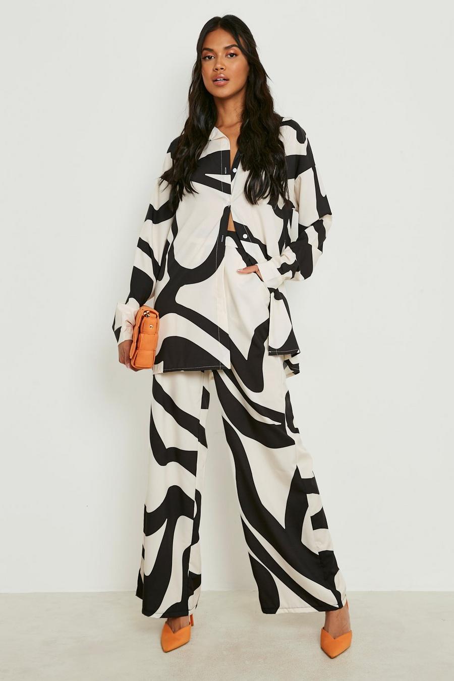Black Abstract Print Relaxed Fit Wide Leg Trousers