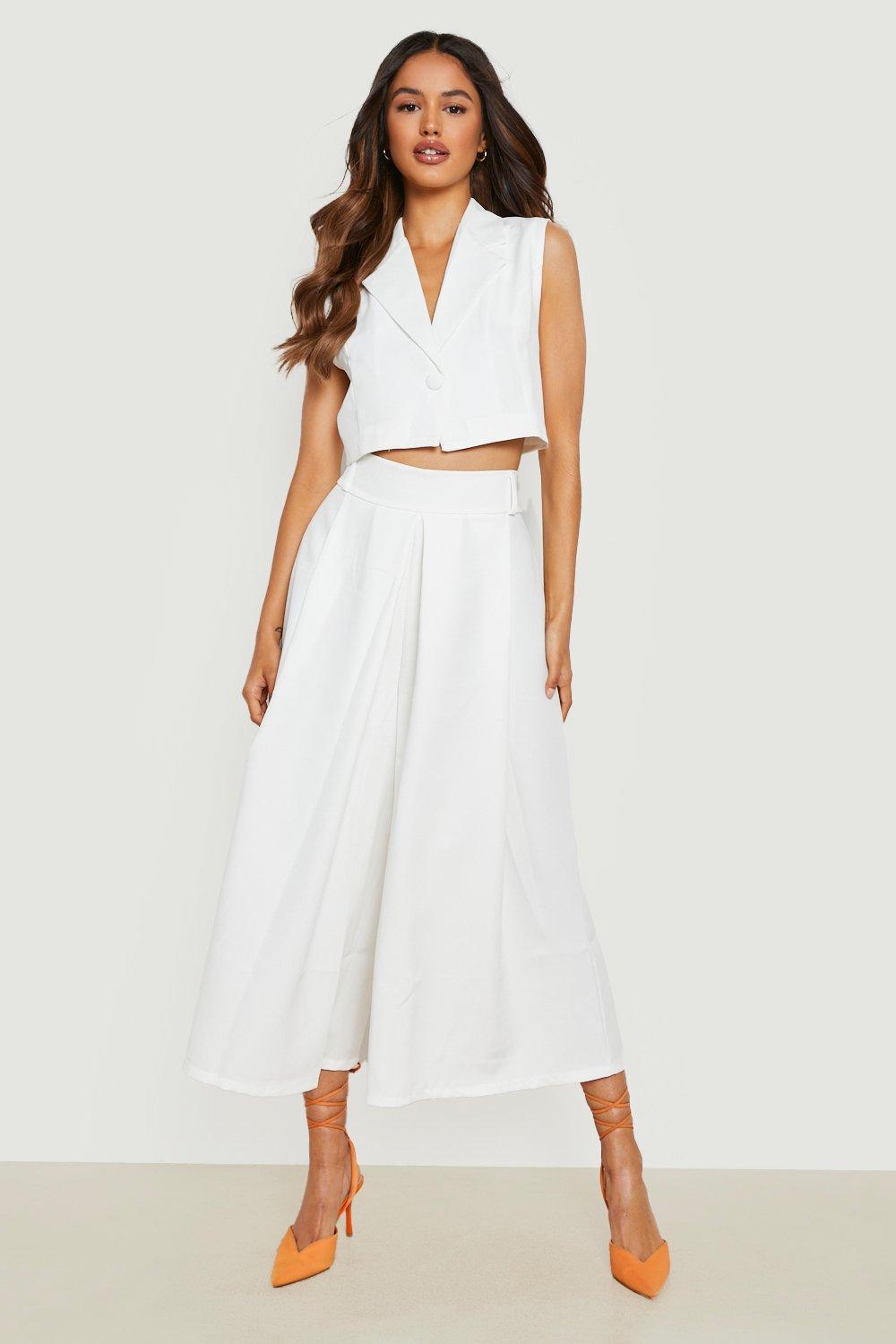 Pleat Front Wide Leg Tailored Culottes boohoo UK