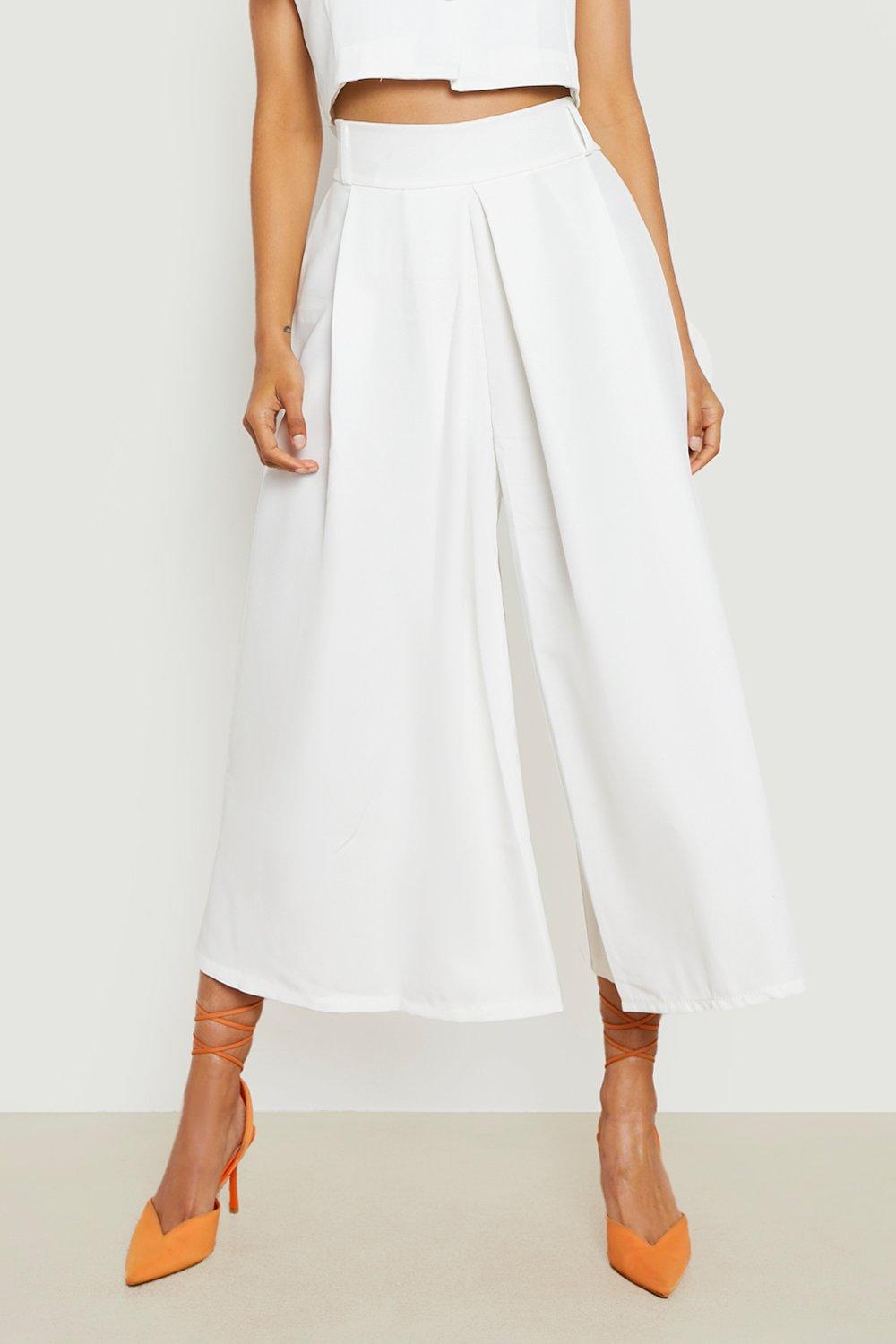Pleat Front Wide Leg Tailored Culottes | boohoo