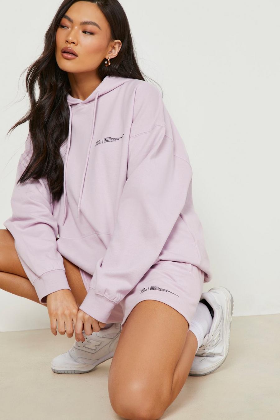 Lilac Hoodie och shorts med text image number 1