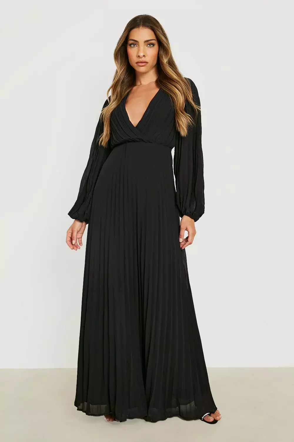 Pleated chiffon hot sale dress forever 21