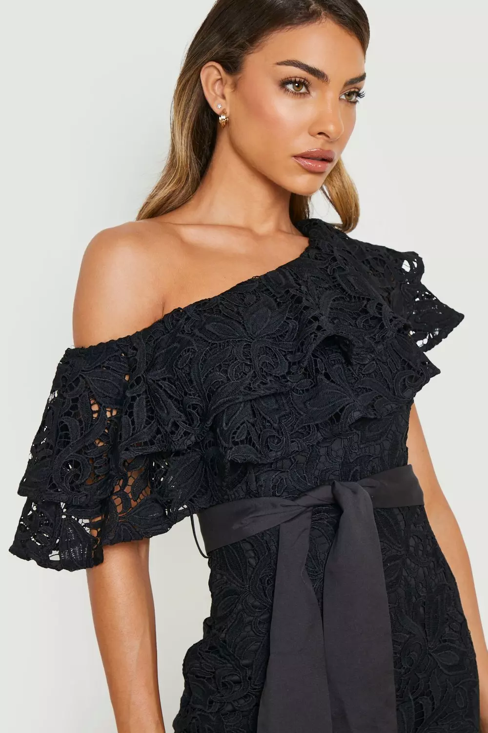 Black lace asymmetrical dress hotsell