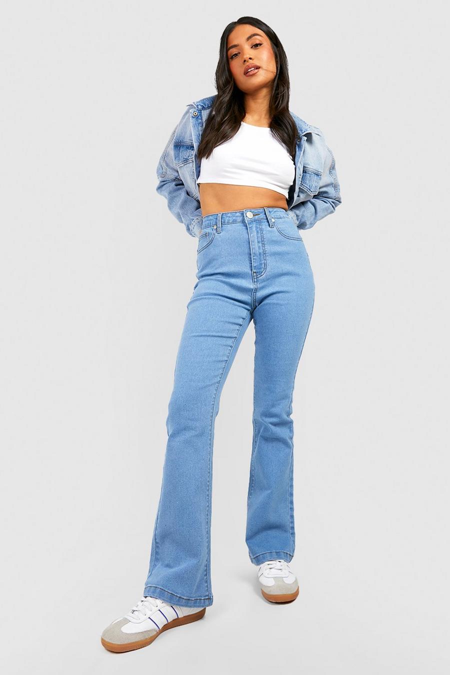 Blue Petite Jeans med hög midja och utsvängda ben (30”) image number 1