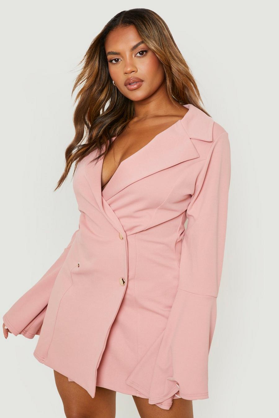 Soft pink rosa Plus Flare Sleeve Blazer Playsuit