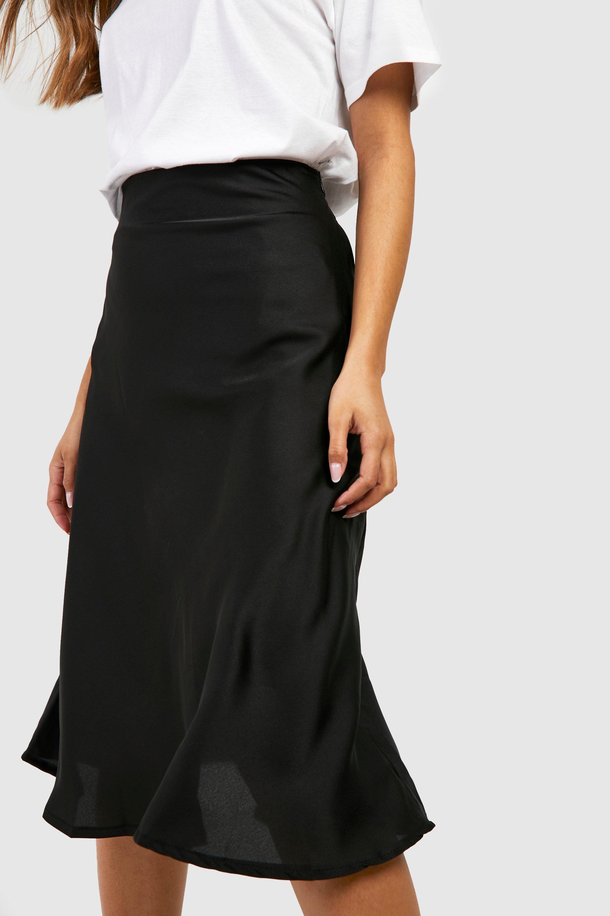 Satin Bias Midi Slip Skirt boohoo