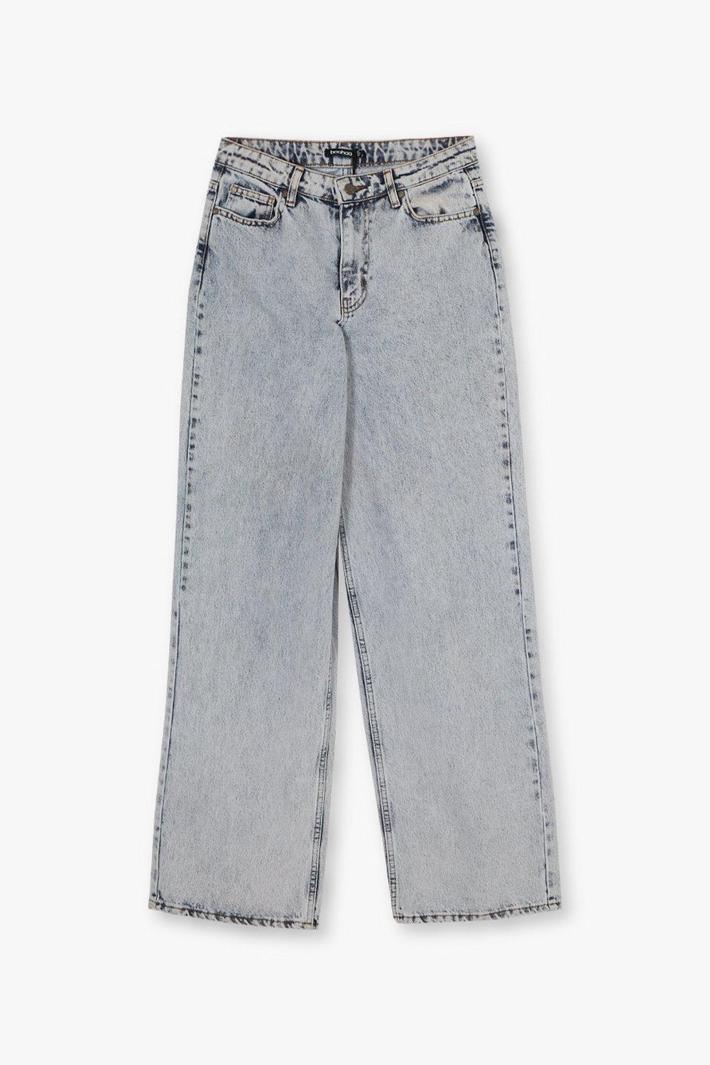 Straight Leg Lightwash Denim Jeans | boohoo USA