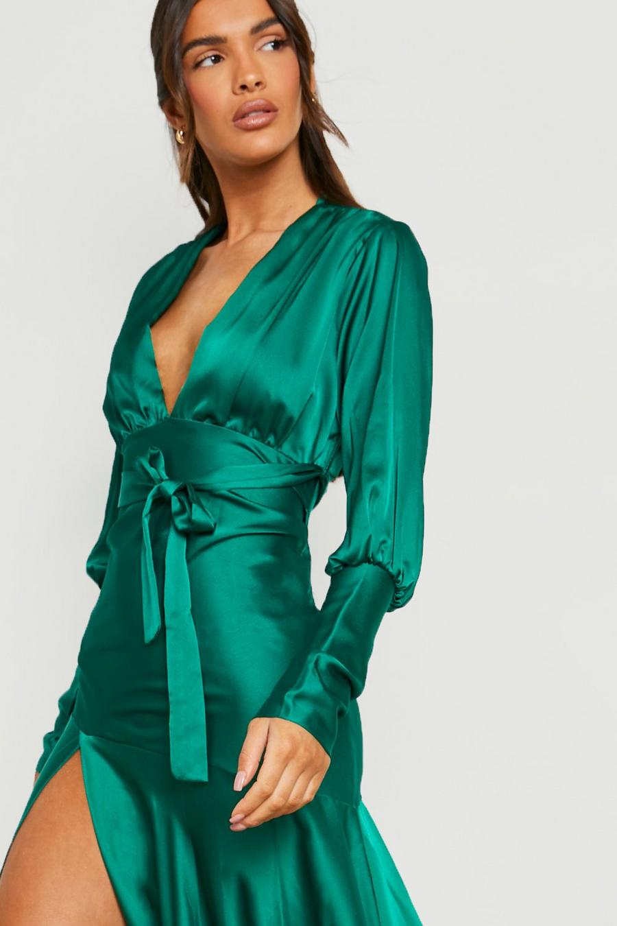 Green Plunge Satin Side Split Belted Maxi Dress
