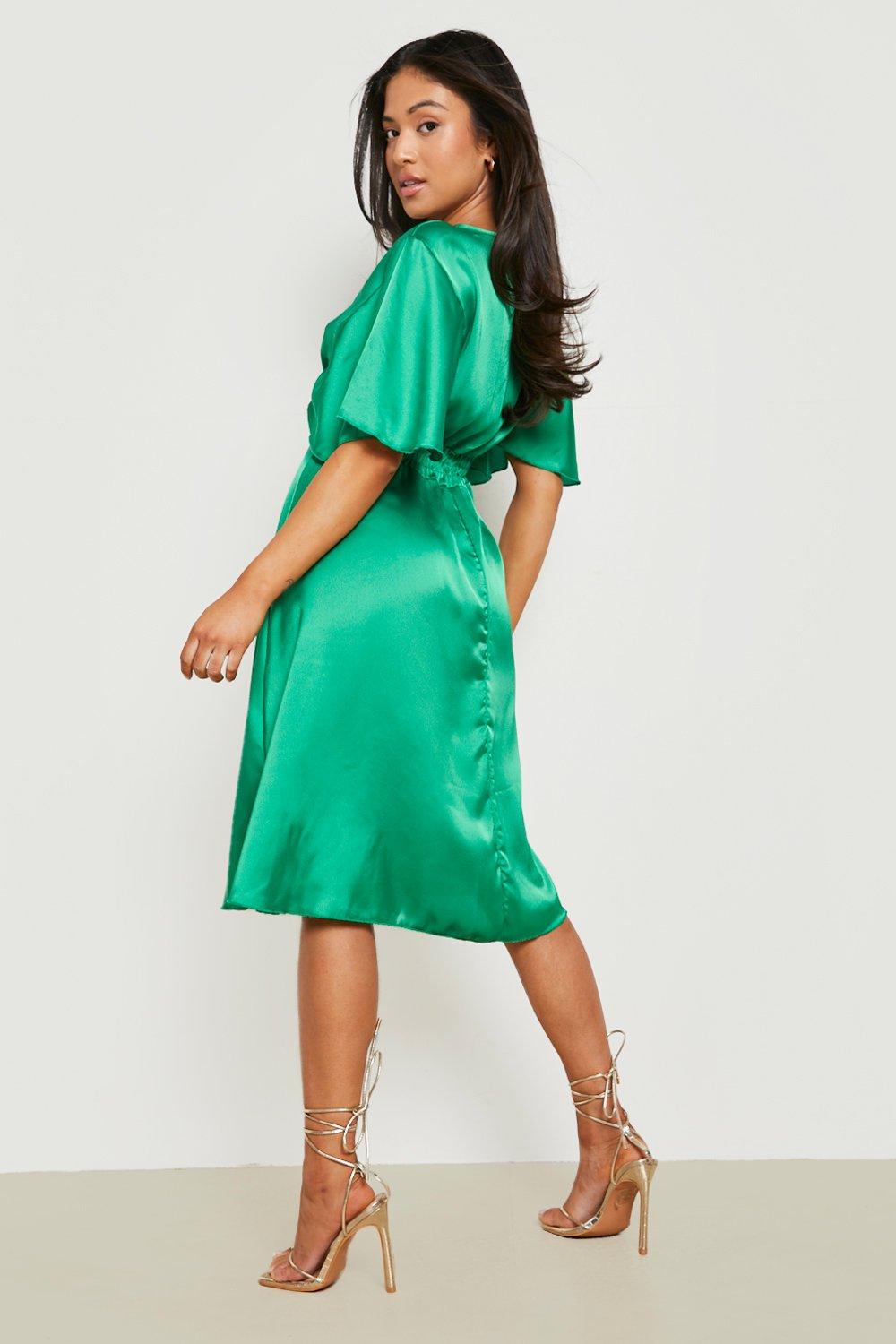 Boohoo green shop midi dress