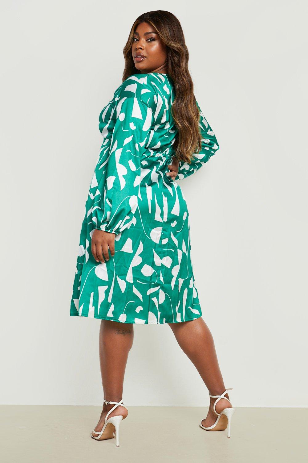 Boohoo green clearance leopard print dress