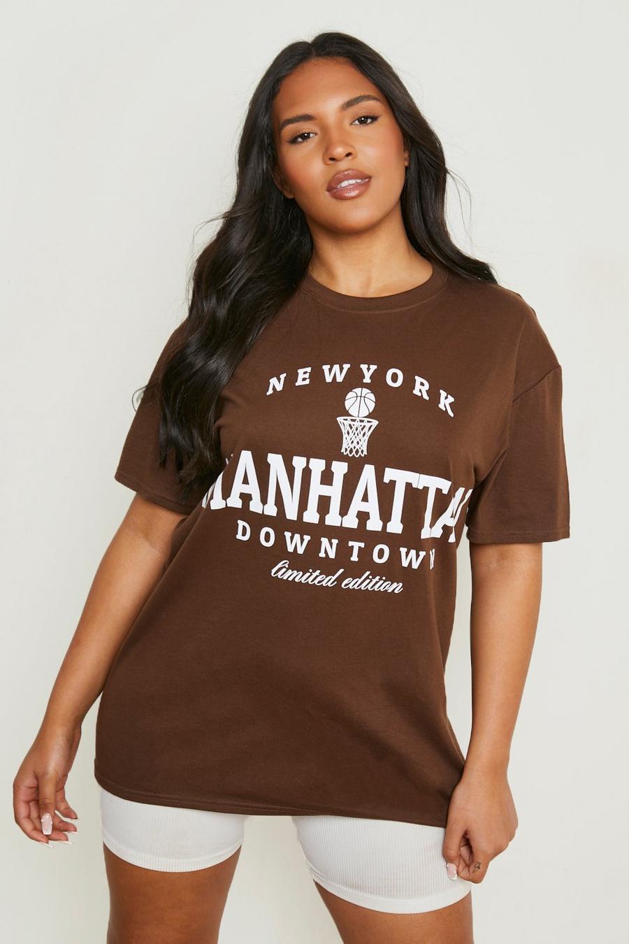 Camiseta Plus oversize con eslogan de Manhattan, Chocolate brown