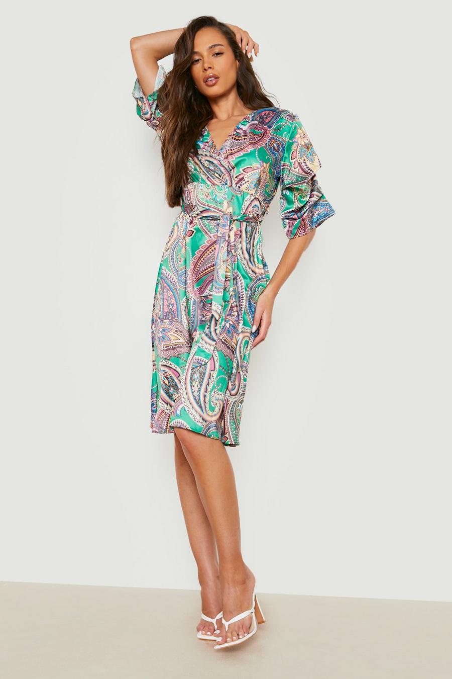 Green Paisley Belted Puff Sleeve Midi Dress image number 1