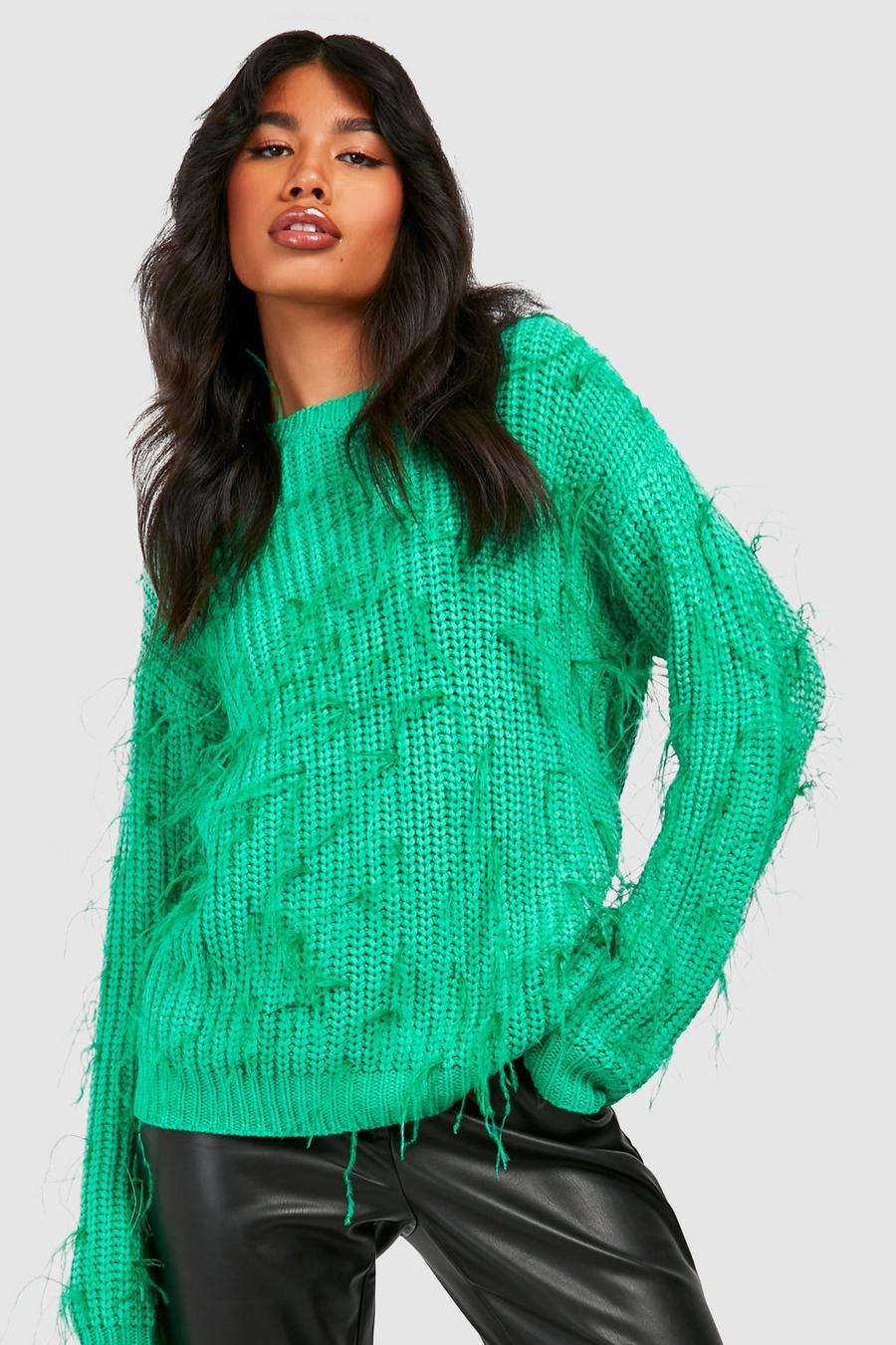 Green סוודר עם נוצות על כל הבד image number 1