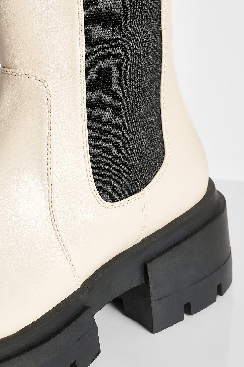 Hoge Chelsea Boots Met Brede Schacht