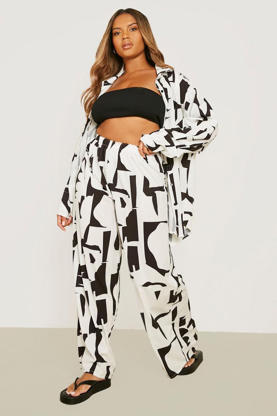 Black Plus Abstract Print Wide Leg Trousers image number 1