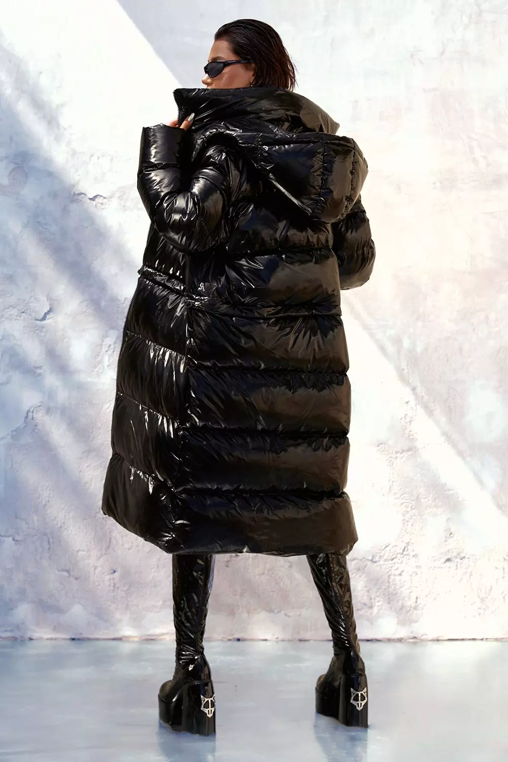 Kourtney Kardashian Barker 4 In 1 Detachable Puffer Jacket