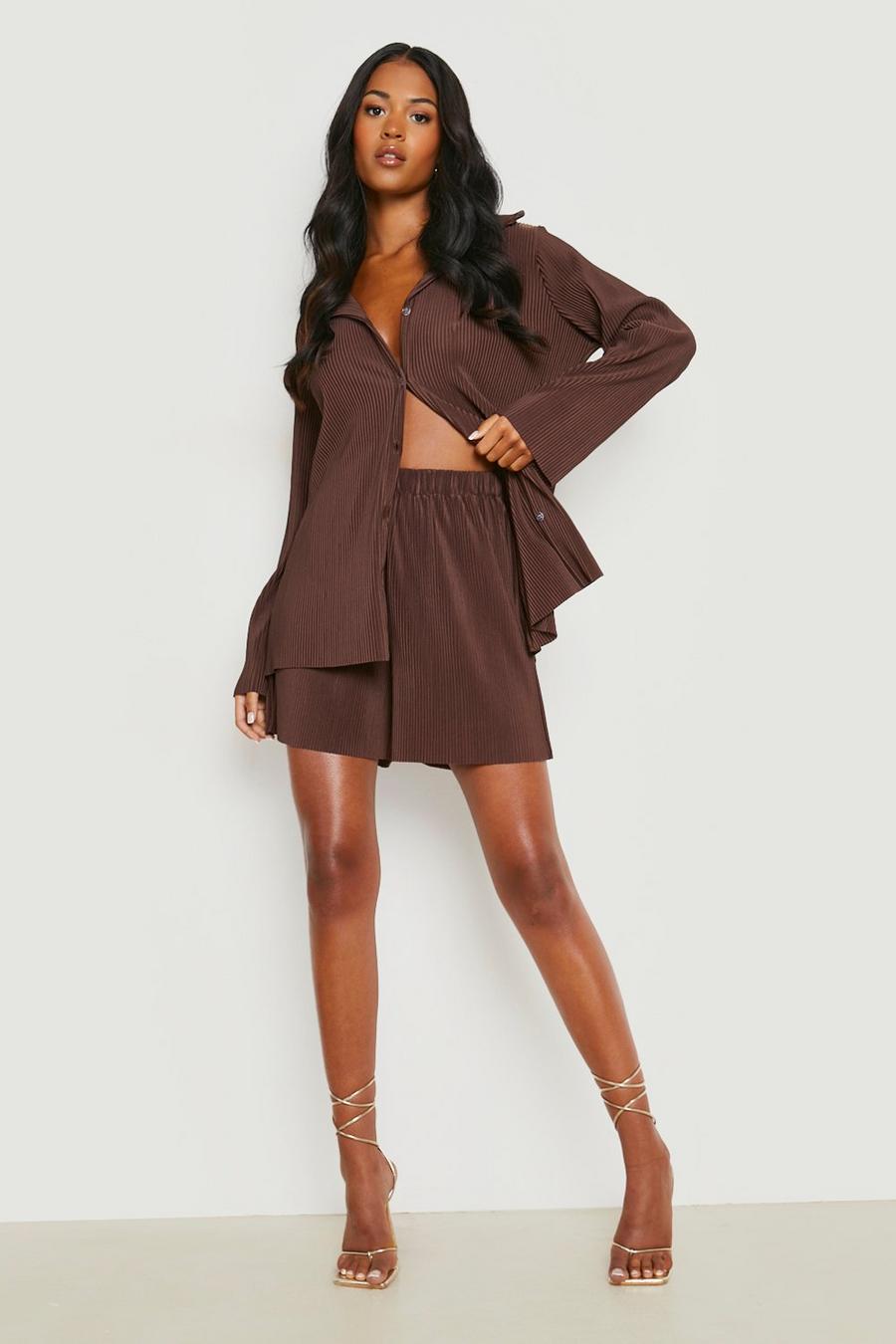 Chocolate brown Tall Plisse Shorts image number 1