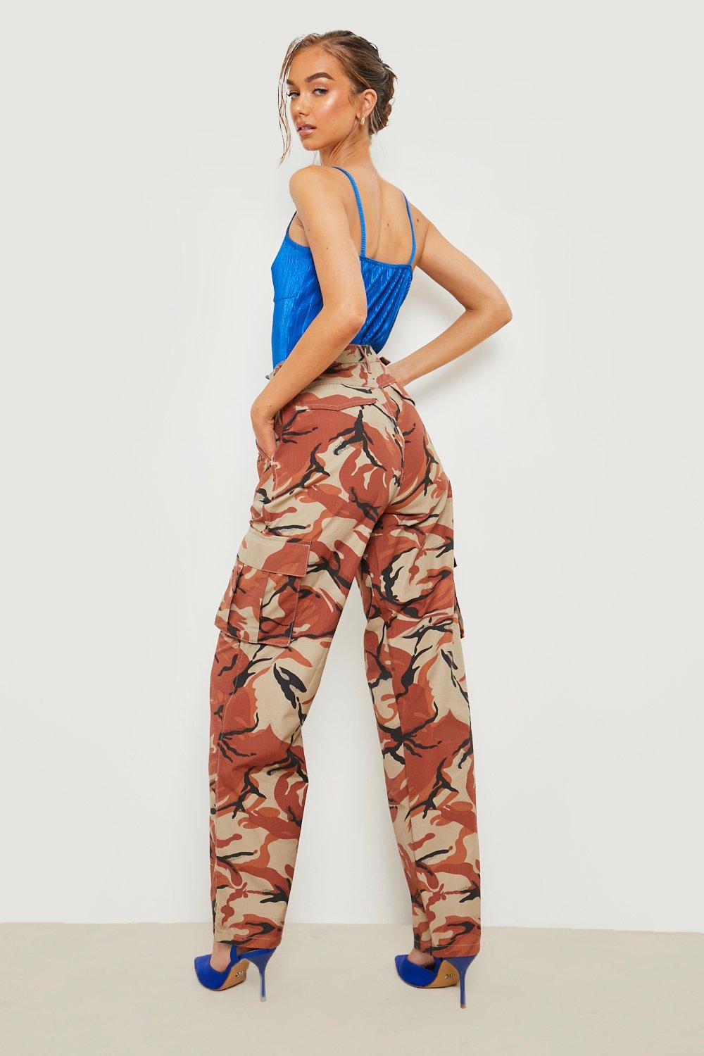 Mid Rise Camo Print Cargo Pants