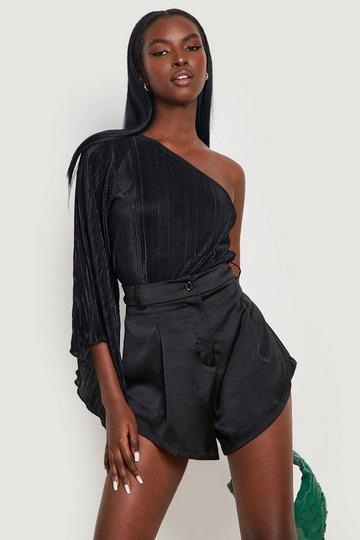 Flare Sleeve Plisse Bodysuit black