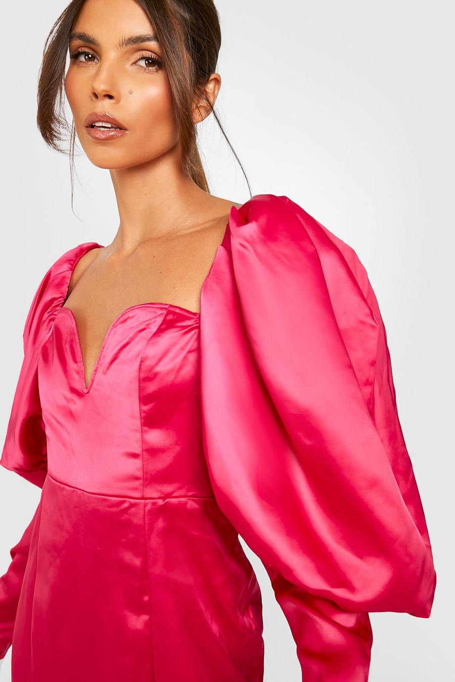 Pink Midiklänning i satin med puffärm image number 1