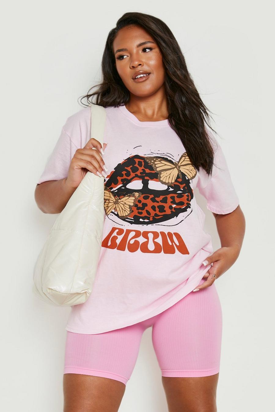 Pink Plus Leopard Butterfly Lip Printed T-shirt  image number 1