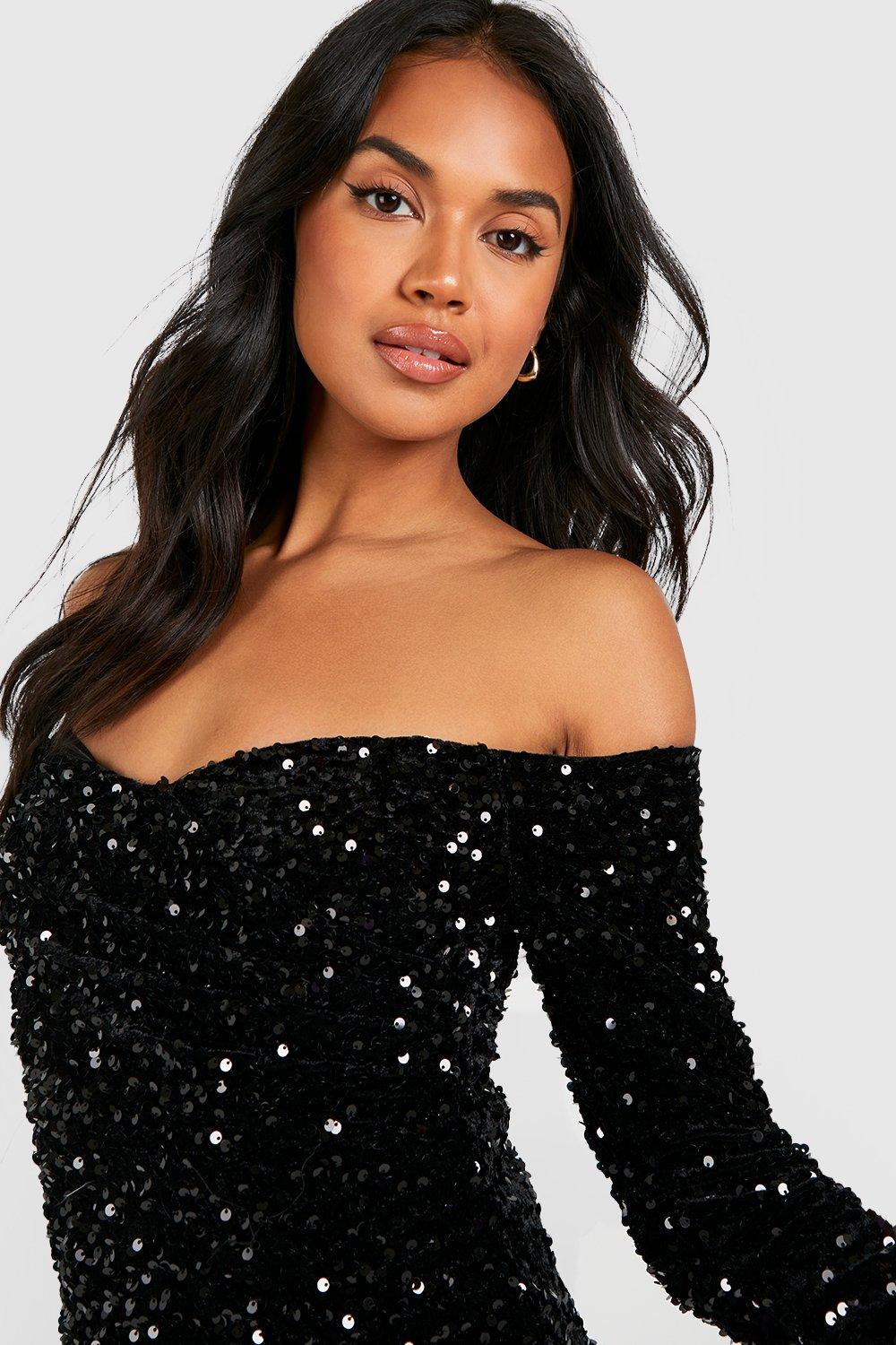 3,048 Black Off The Shoulder Sequin Dress Stock Photos, High-Res Pictures,  and Images - Getty Images