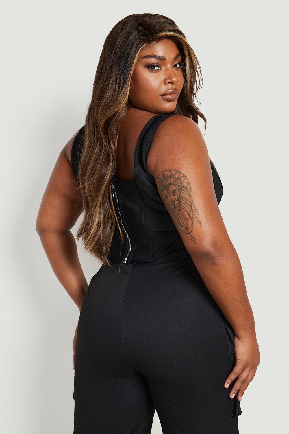 Plus size model store boohoo