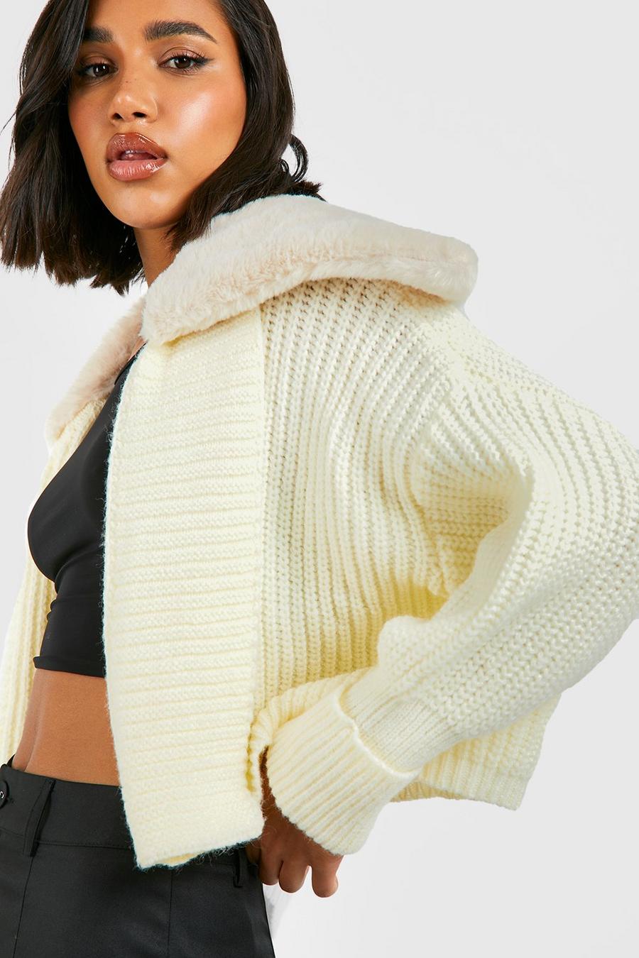 Cream Faux Fur Collar Chunky Cropped Cardigan image number 1
